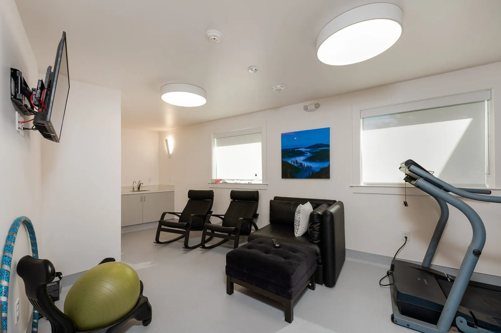 Therapy and fitness room
